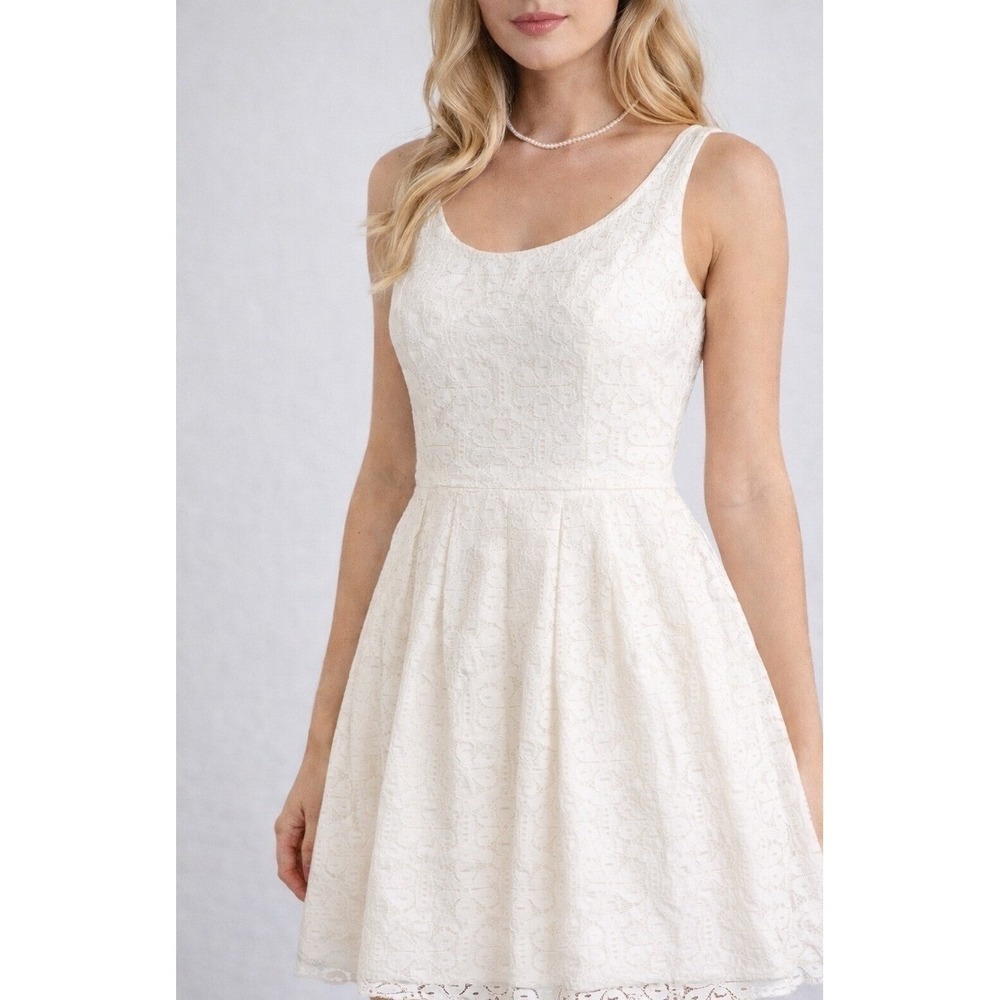 Lilly Pulitzer Womens Eyelet Dress Adeline Sz 2 White Sorority Initiation Bridal